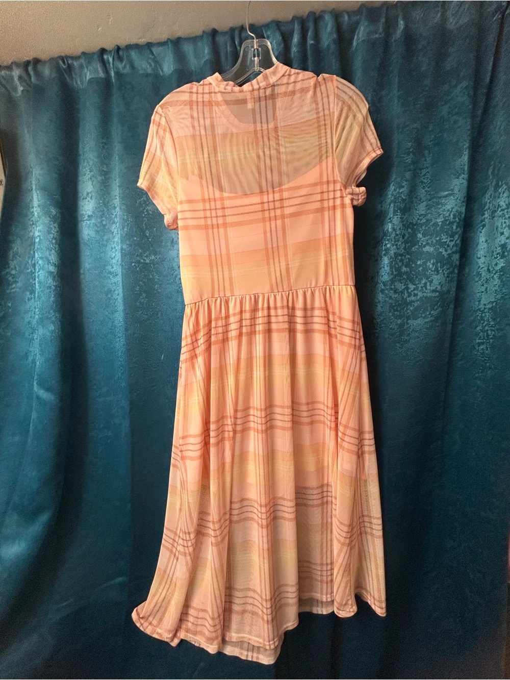 Peach Plaid Short-Sleeve Midi Dress - Picture 4 of 5